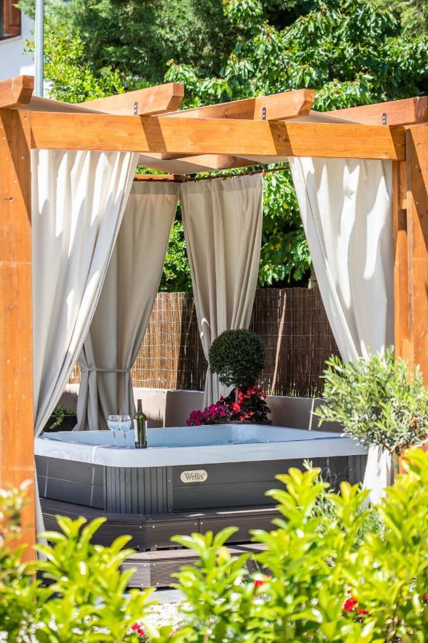Meteora Boutique Villa A กาลัมปากา ภายนอก รูปภาพ