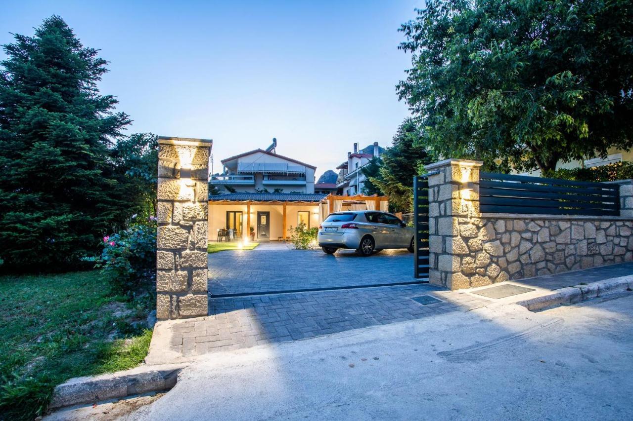 Meteora Boutique Villa A กาลัมปากา ภายนอก รูปภาพ
